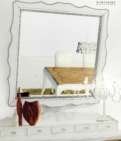 The mirror wall, Flai