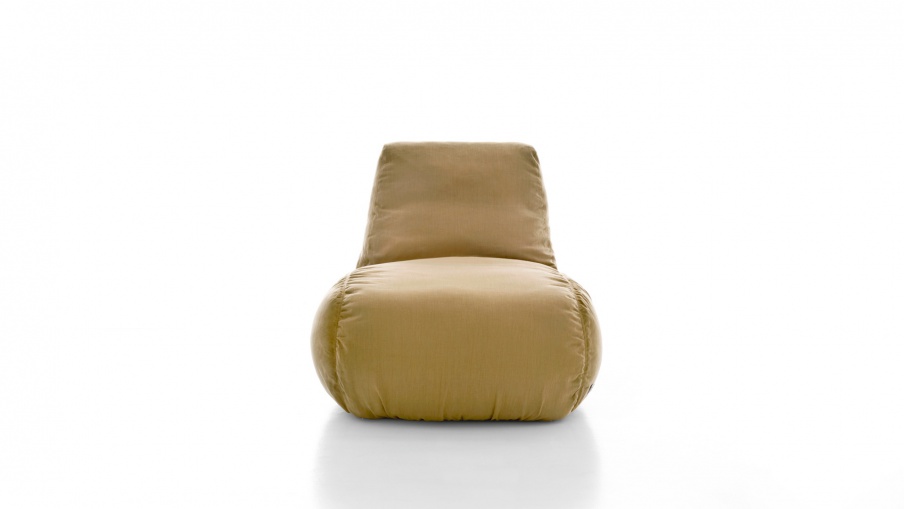 A chair made from solid wood Scilla, Busnelli