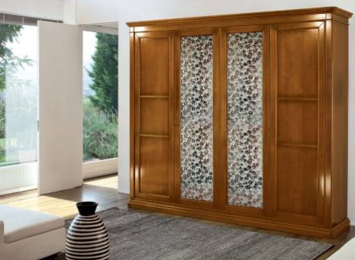 Wardrobe with hinged doors, Le Fablier