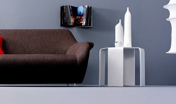 Coffee table was made of bent plywood Everywhere, Arflex 