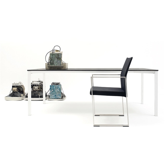 Chair with frame made of metal Lotus, Arflex 