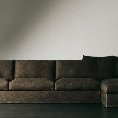Quinn modular sofa