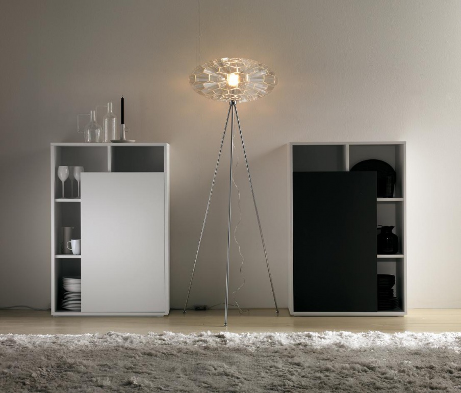 Bookcase Hide, Arketipo