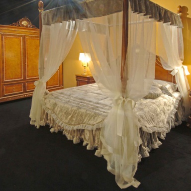 Bedroom (furniture-bedroom)