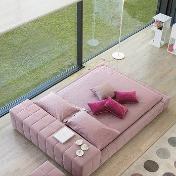 Bed isola alta, squaring trait