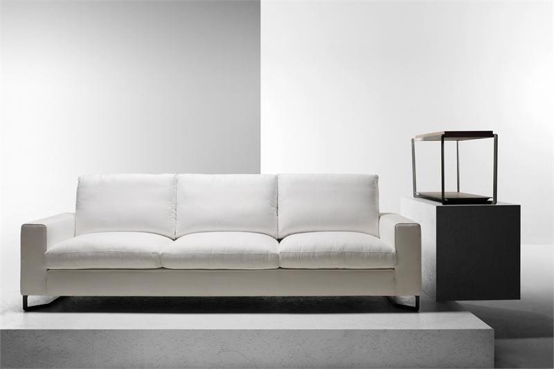 Three seater sofa, Portfolio - Molteni 