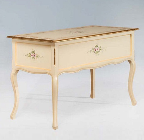 Desk on a frame of solid wood 3062-20, BTC