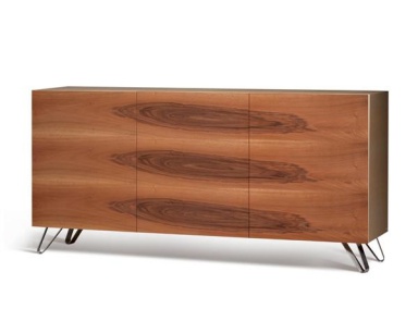 Dresser with metal legs, Morelato