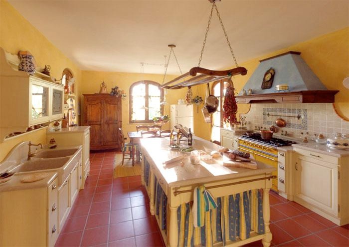 Kitchen with enclosure made of wood and marble Melograno 3, Arcari