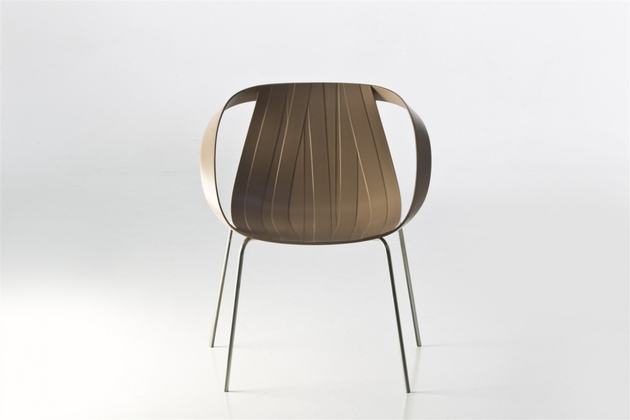 Chair with armrests, Impossible Wood - Moroso