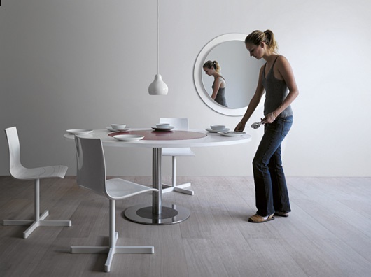Dining table, Desalto