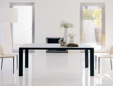 Dining table sliding on steel frame with glass top Prince, Bontempi Casa
