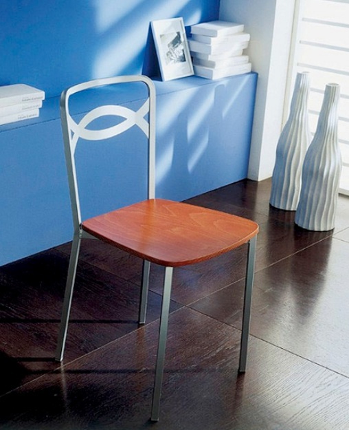 Chair on a metal frame with seat made of wood Samoa, Bontempi Casa