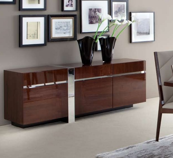 Wooden chest of drawers, Alf