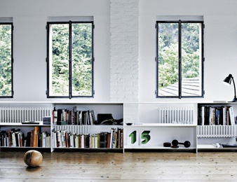 Shelving for books, Desalto