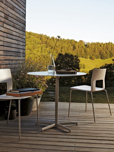 Dining table, Desalto