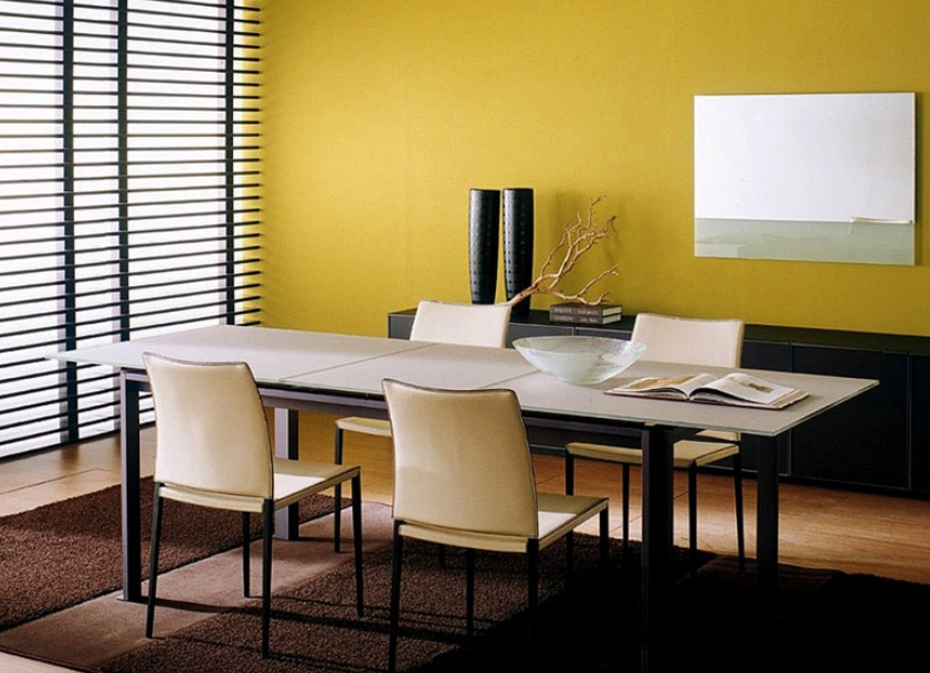 Dining table sliding on a frame of aluminum with glass top Ten Bontempi