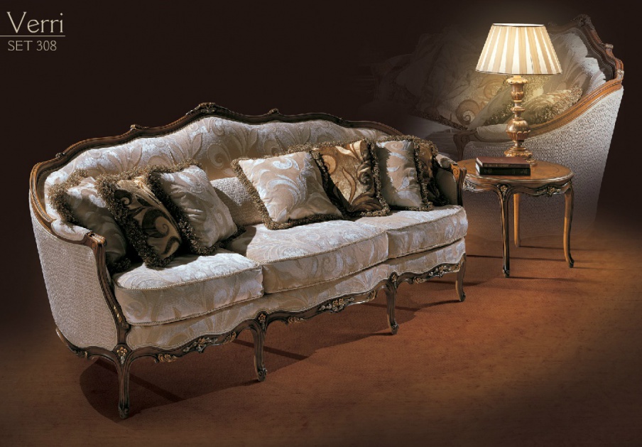 Three seater sofa on figured legs Verri, Angelo Cappellini