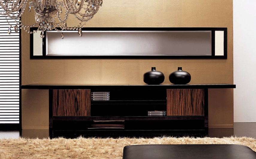 Dresser Chanel Formerin