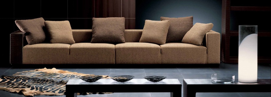 Sofa Clooney, Formerin