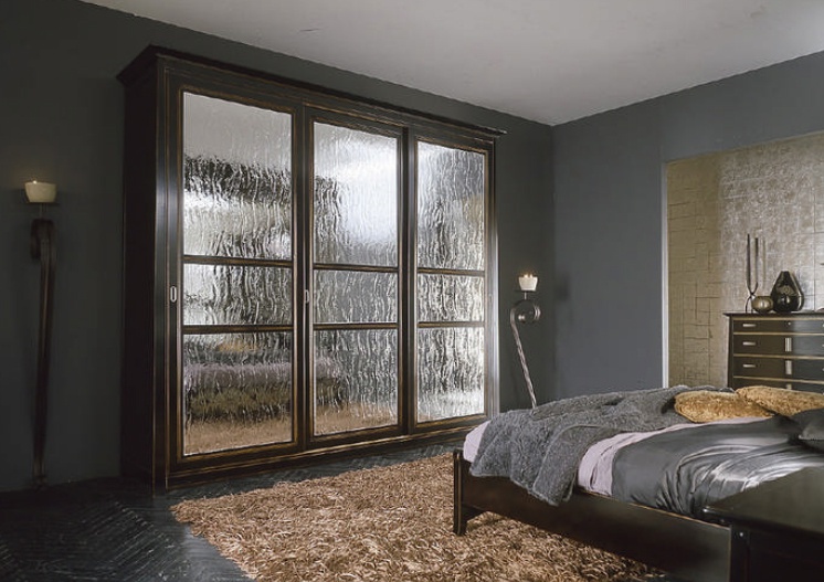 Tricuspid wardrobe on a frame of solid wood 596BS, BTC