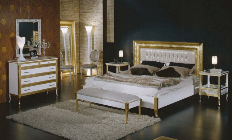 Double bed on a frame of solid wood upholstered in leather or fabric 6000K/25 , BTC