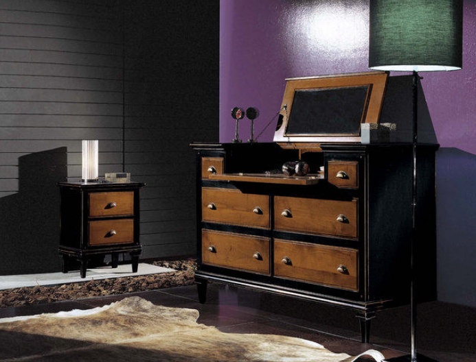A chest of drawers on a frame of solid wood 8123/COL, BTC