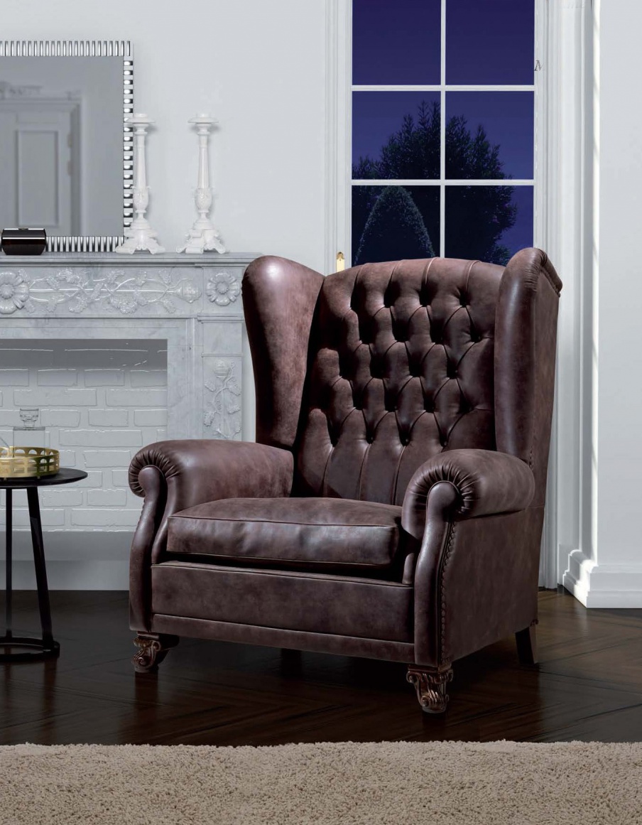 The high-backed chair, Maxime Asnaghi (Made in Italy)