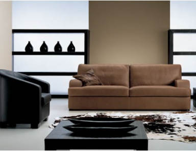 Sofa Newman, Formerin