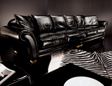 The Sofa Ramon, Formerin