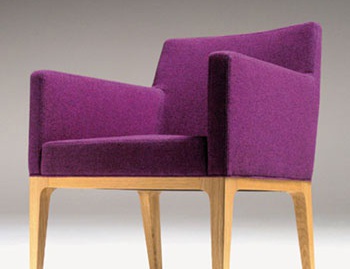 Armchair with wooden frame and upholstery of textile fabric Greta, Accademia