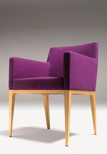 Armchair with wooden frame and upholstery of textile fabric Greta, Accademia
