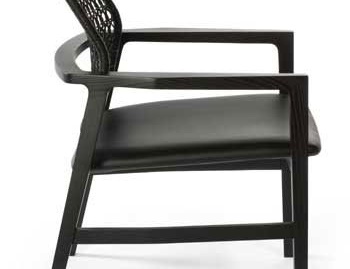 Chair with a frame made of solid wood and wicker back Patio, Accademia