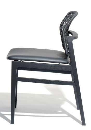 Chair with a frame made of solid wood and wicker back Patio, Accademia