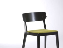 Chair with wooden frame and backrest made of beech wood, Scarlet, Accademia