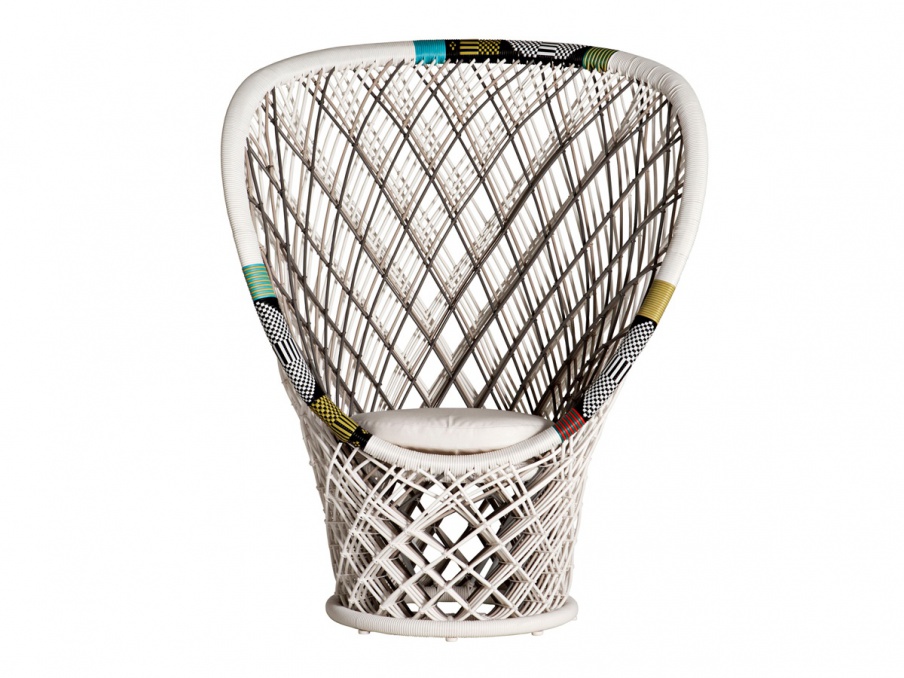 The high-backed chair Pavo Real Outdoor, Driade