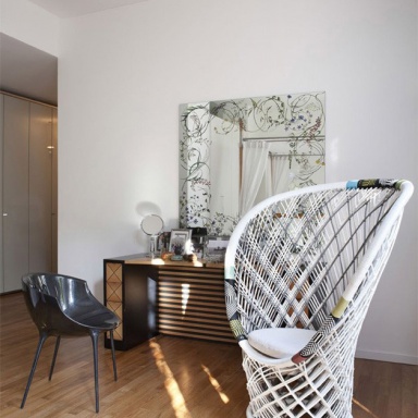 The Pavo Real Outdoor Armchair