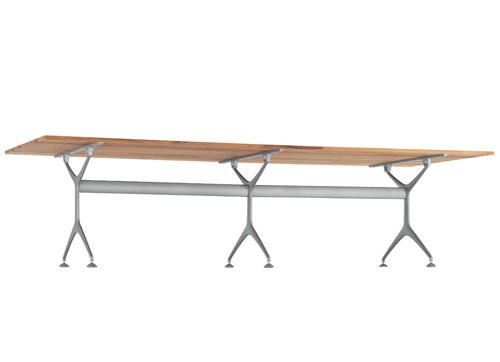 Table with frame made of aluminum and a table top of teak wood Teak, Alias