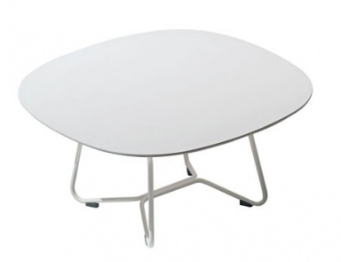 Table with frame in steel and top made of plastic Segesta, Alias
