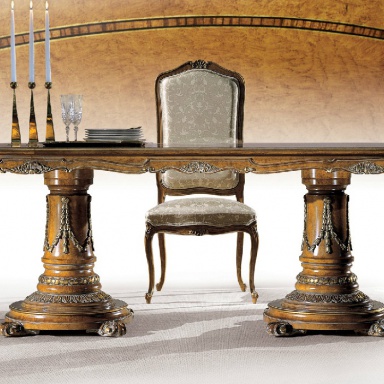 Dining table Magnasco