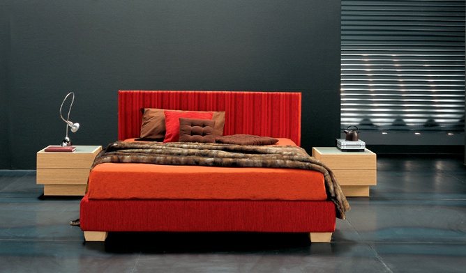 Double bed, Gaya - Bolzan