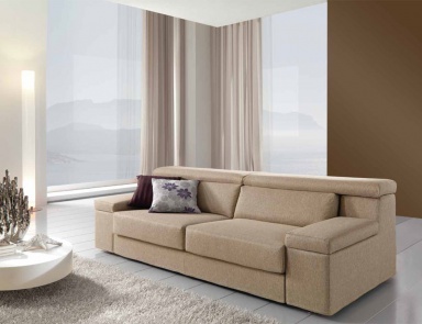The sofa is modular, Essepi