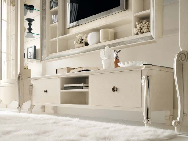 Cabinet for TV, Avenanti