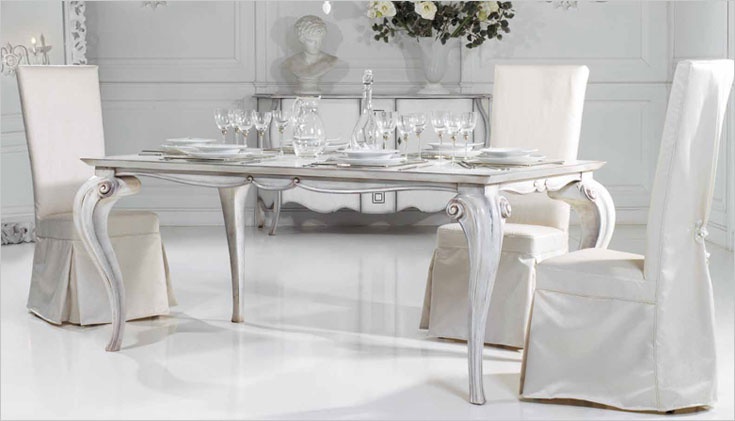 Fabian dining table, Epoque