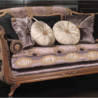A Sofa Renoir