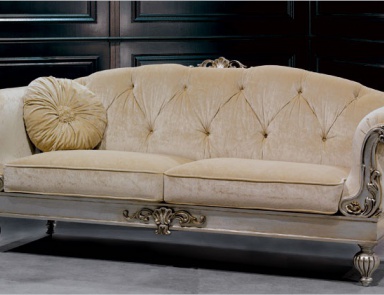 Roxane A Sofa, Epoque