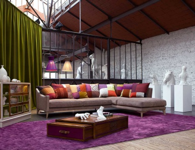 The sofa is modular, Apologie - Roche Bobois