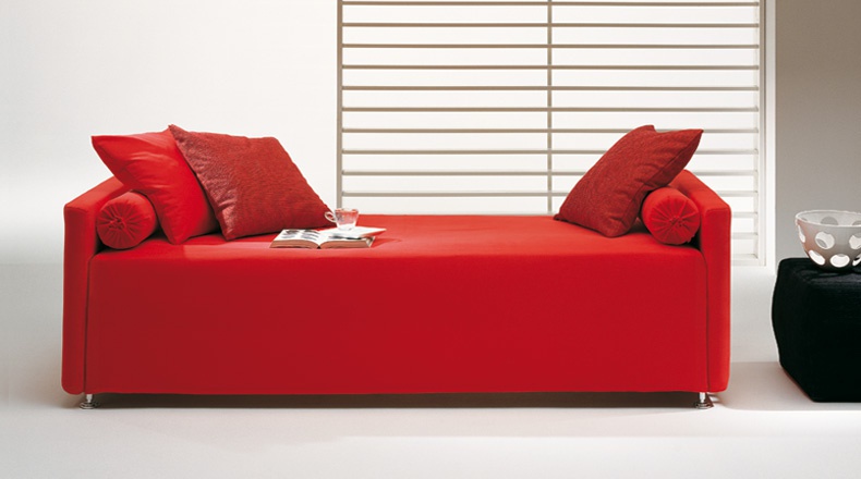 Sofa upholstered in leather or fabric Junior 2, Bodema