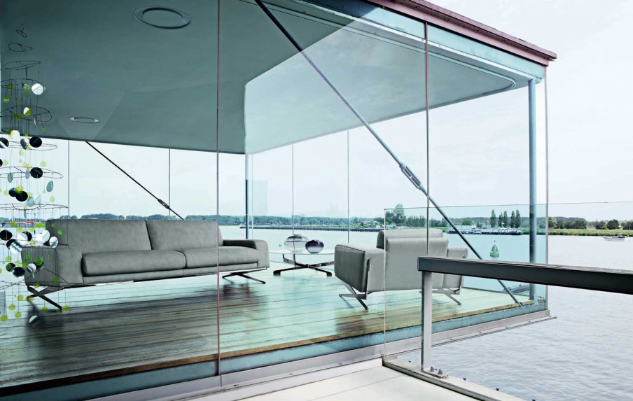 The sofa is modular, Prefixe - Roche Bobois