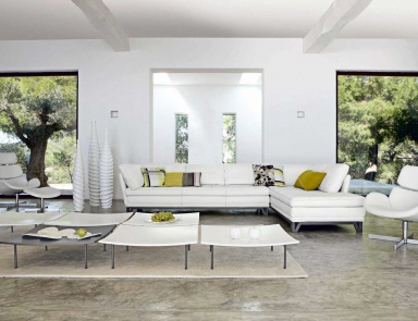 The sofa is modular, Rivage - Roche Bobois